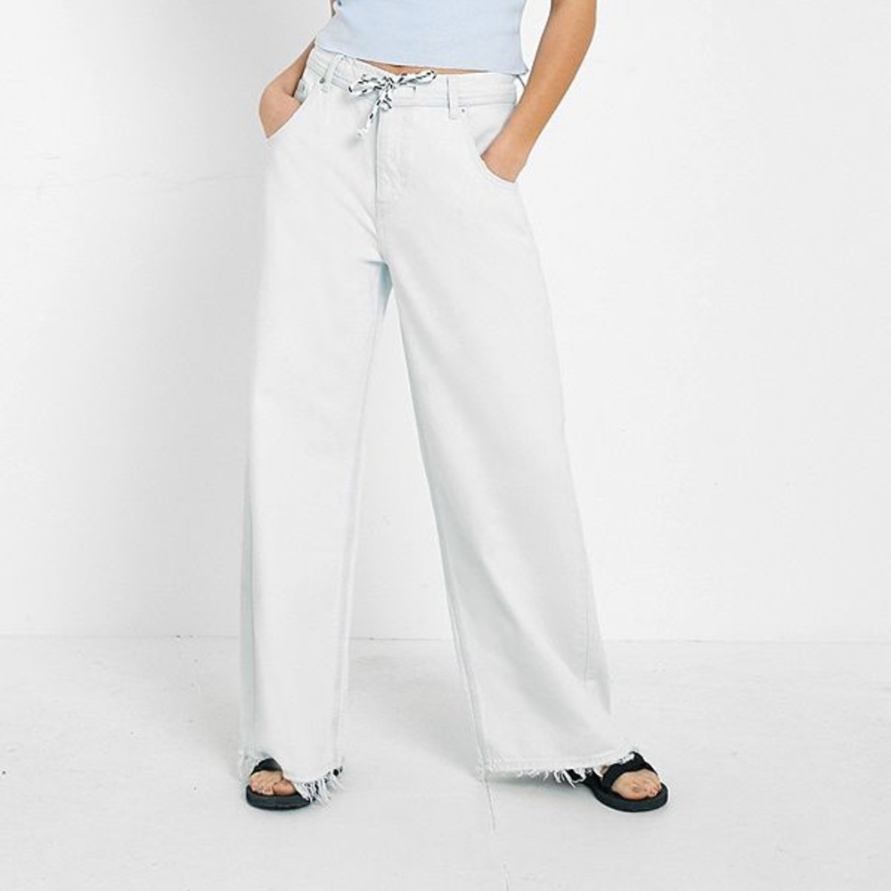 BDG Low Rise Drawstring Wide Leg Jeans
